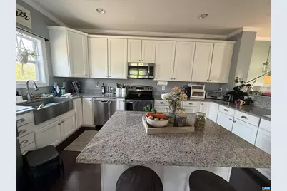 1273 Haden Pl, Crozet, VA 22932 - Photo 3