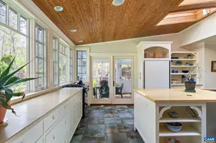 995 Old Garth Rd, Charlottesville, VA 22901 - Photo 27