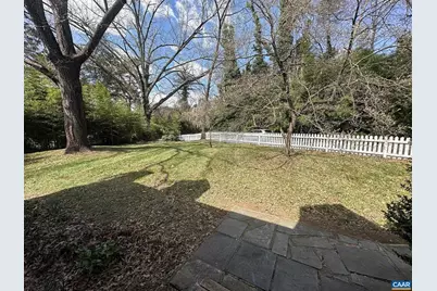 1804 Chelsea Dr, Charlottesville, VA 22903 - Photo 3