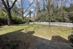 1804 Chelsea Dr, Charlottesville, VA 22903 - Photo 3