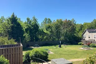 2527 Hydraulic Rd, Charlottesville, VA 22901 - Photo 15