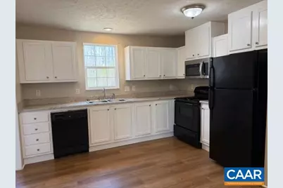 319 Ivy Rd, Howardsville, VA 24562 - Photo 17