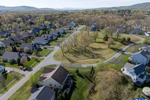 2706 Lockerbie Ln, Keswick, VA 22947 - Photo 51
