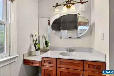 10808 Patrick Henry Hwy, Roseland, VA 22967 - Photo 57