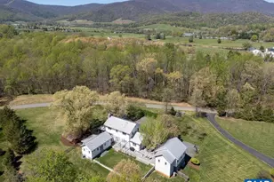 6877 Harvest Farms Ln, Crozet, VA 22932 - Photo 3