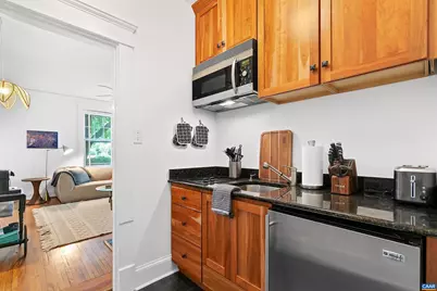 403 Altamont Cir, Charlottesville, VA 22902 - Photo 29