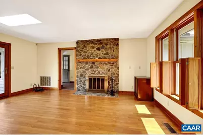 472 Horseshoe Mountain Rd, Roseland, VA 22967 - Photo 25