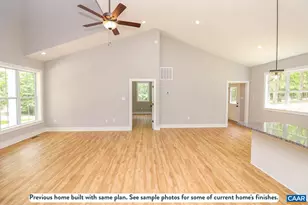 560 E Main St, Scottsville, VA 24590 - Photo 17