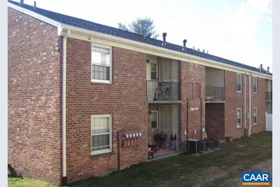 2422 Barracks Pl #4, Charlottesville, VA 22901 - Photo 5