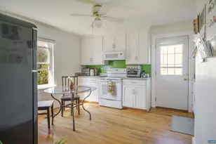 1147 Meriwether St, Charlottesville, VA 22902 - Photo 7