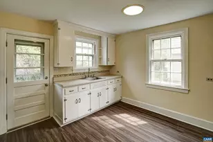 2425 Jefferson Park Ave, Charlottesville, VA 22903 - Photo 53