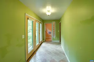 2425 Jefferson Park Ave, Charlottesville, VA 22903 - Photo 43