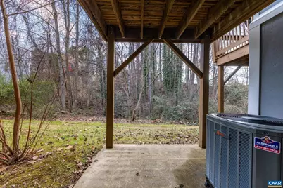 919 Stonehenge Rd, Charlottesville, VA 22901 - Photo 25