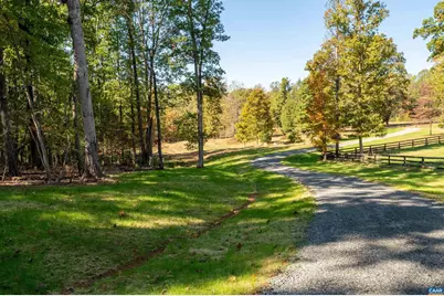 7337-B Dick Woods Rd, Afton, VA 22920 - Photo 9