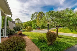 352 Leaping Fox Ct, Charlottesville, VA 22902 - Photo 7