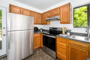 220 Homestead Ln, Charlottesville, VA 22902 - Photo 13
