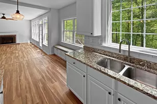 824 King William Dr, Charlottesville, VA 22901 - Photo 7