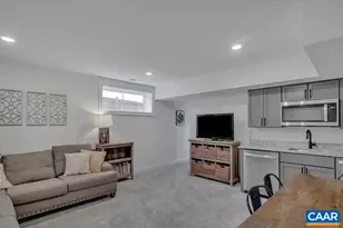 22 Warwick Dr, Crozet, VA 22932 - Photo 27