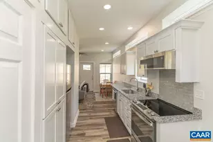 1403 Burgess Ln, Charlottesville, VA 22902 - Photo 11