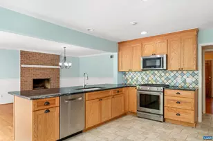 165 Walnut Ln, Charlottesville, VA 22911 - Photo 19