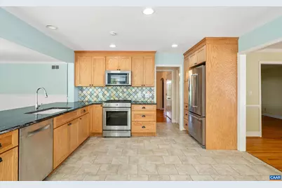 165 Walnut Ln, Charlottesville, VA 22911 - Photo 21