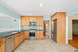 165 Walnut Ln, Charlottesville, VA 22911 - Photo 21