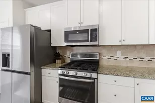 2054 BethPage Ct, Charlottesville, VA 22901 - Photo 13