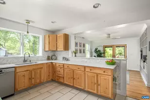 2720 Jefferson Park Ave, Charlottesville, VA 22903 - Photo 13