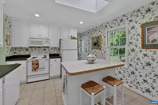 2519 Commonwealth Dr, Charlottesville, VA 22901 - Photo 23