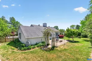 2519 Commonwealth Dr, Charlottesville, VA 22901 - Photo 35