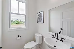 22 Forbes Dr, Charlottesville, VA 22911 - Photo 17