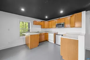 2947 Merrie Meadows Ln, Keswick, VA 22947 - Photo 57