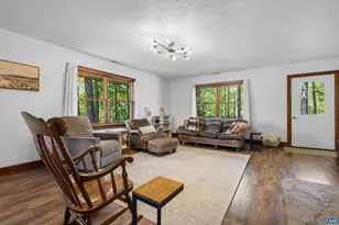 2947 Merrie Meadows Ln, Keswick, VA 22947 - Photo 31