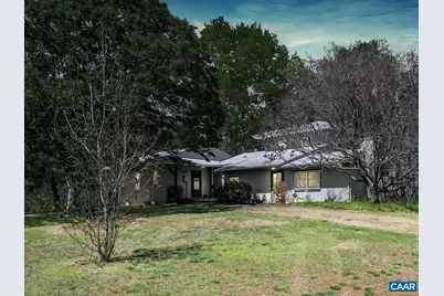 4177 Rolling Rd, Scottsville, VA 24590 - Photo 1
