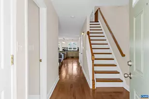 302 NW 11th St, Charlottesville, VA 22903 - Photo 9
