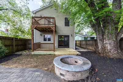 302 NW 11th St, Charlottesville, VA 22903 - Photo 5