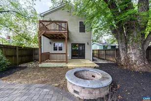 302 NW 11th St, Charlottesville, VA 22903 - Photo 5