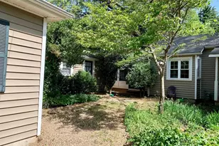 111 Chelsea Dr, Charlottesville, VA 22903 - Photo 7