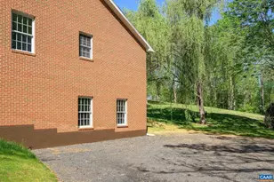 4568 Rockfish Gap Turnpike, Charlottesville, VA 22903 - Photo 35