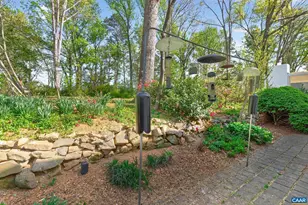 2409 Kerry Ln, Charlottesville, VA 22901 - Photo 7