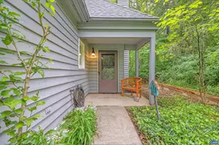 1621 Shady Grove Ct, Charlottesville, VA 22902 - Photo 3