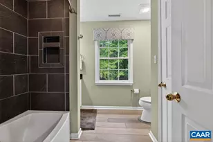 1300 W Leigh Dr, Charlottesville, VA 22901 - Photo 37