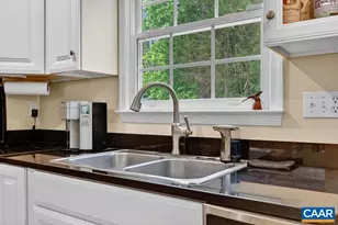 1300 W Leigh Dr, Charlottesville, VA 22901 - Photo 17