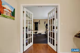 1300 W Leigh Dr, Charlottesville, VA 22901 - Photo 9