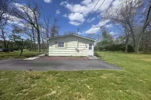 147 Rankin Ln, Stuarts Draft, VA 24477 - Photo 3