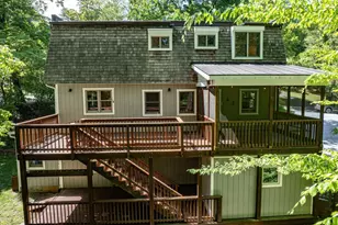 1832 Yorktown Dr, Charlottesville, VA 22901 - Photo 7