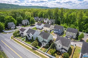 743 Country Green Rd, Charlottesville, VA 22903 - Photo 5