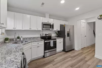 731 Prospect Ave, Charlottesville, VA 22903 - Photo 3