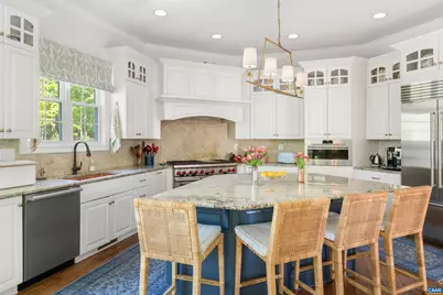 421 Houndstooth Ct, Charlottesville, VA 22901 - Photo 9