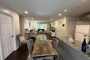2412 Barracks Pl, Charlottesville, VA 22901 - Photo 7